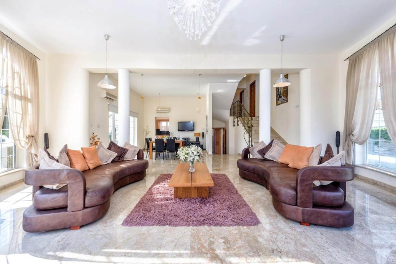 Villa Elysium Sotira  ภายนอก รูปภาพ
